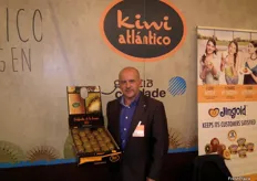 José Carlos Vila, gerente de Kiwi Atlántico, empresa española más grande en producción y comercialización de kiwi.