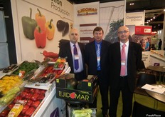 Personal del estand de Ejidomar.