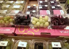 Moyca presentó en Fruit Attraction su nueva línea de uvas de mesa Aspirena sin semillas con sabor a Mango, Algodón de Azúcar y Fresa.