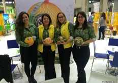 Amanda, Adriana, Giulia y Marilena Prado - las Hermanas y hijas de Itaueira, exportadora de melones de Brasil.