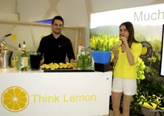 ALL LEMON ofreció a los visitantes diversas bebidas elaboradas con sus limones.