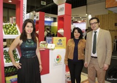 Adriana Melchor Muñoz, Gabriela Garrido Melchor (INVERAFRUT) y Rubén Godia Gómez (AMB ÁNIMA)