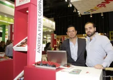 Luis Kammel Kiamy Becerra y Alfonso Contreras de ANDREA Fruit Company, berries de alta cálidad, México.