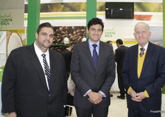 Christian Herrera León, presidente de la CANAPEP; Pedro Beirute, gerente general PROCOMER y el Embajador de Costa Rica en Alemania, el Sr. José Joaquín Chaverri S.