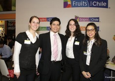 Tessa Traeger, Clarisa Dacosta y Gabriela Argemon, FRUITS FROM CHILE.