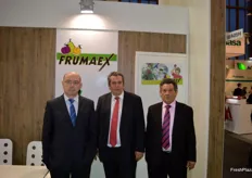 Equipo directivo de Frumaex, empresa extremeña productora y comercializadora de fruta de hueso.