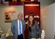 José Luis y María Moreno, en el stand de Terrallana Natural, empresa de Toledo especialista en ajos.