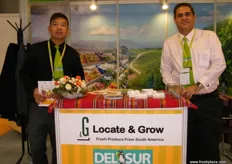Shawn Lim, director de ventas, y Enrique Kiko Barcelli (director general), de Locate and Grow, Singapur.