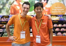 Jeroen Pasman y Nguyen Van Dung, ambos deThe Fruit Republic (Vietnam).