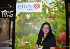 Vicki Kinsey, de Turners & Growers. La manzana Envy está ganando demanda en el mercado estadounidense y asiático.