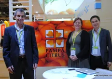 Daniel Bovino, Patricia Roux y Alfred Ho from Pampa Citrus, Argentina.