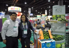 Leonardo Vázquez y Maritza Esther Robleto Sánchez, de Tabasco Citrus Pack, México.