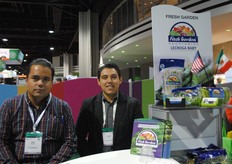 José Daniel Herrera y Erving García, de Fresh Garden, México.