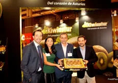 Stand de Kiwiastur, productores y comercializadores de Kiwi en Asturias.