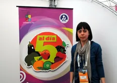 Lorera Barrios del 5 al día. 5 al día es un Programa internacional que promueve el consumo de 5 porciones de verduras y frutas de distintos colores todos los días.