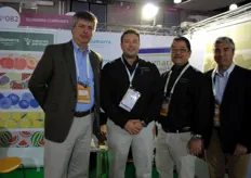 Alvaro Faret (Alfa Logistics), Graig Uchizono y Fernando Soberanes (Giumarra companies) y Robero Aylwin (Proyecta).