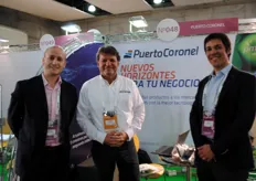 Rodrigo Schilling Norman (Puerto Coronel), Sergio Ojeda-Ossa (PCC Logistics) y Martín Fuentes Robles (Puerto Coronel).