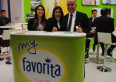 Eire Luna, Clara Acevedo y Alvaro Acevedo de Favorita Fruit Company, Ecuador.