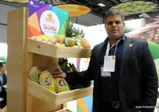 Roberto Cavalcanti JR de Frutas Doce Mel, Brasil.