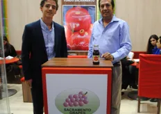 Alessndro de Souza Ferreira y Gustavo Pacheco de Sacramento Grapes, Perú.