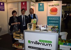 Stand de la empresa malagueña Tropical Millenium, especialista en aguacate, mango y papaya.