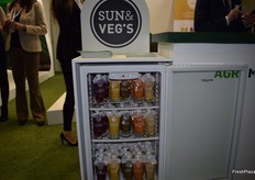 Agromediterránea presentó su nueva gama de Smoothies naturales Sun& Veg's elaborados con frutas y verduras. ¡Delicioso cóctel de vitaminas con un envase lleno de historias!