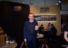 Carlós Amorós, director general del proyecto Genuine Coconut, empresa de Zaragoza que ha ganado el premio a la Innovación Fruit Logistica 2016 con el lanzamiento del primer coco listo para beber con certificación orgánica.