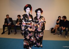 Geishas de Okashi,la marca para melón galia.