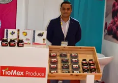 Eduardo Campos Mora, gerente de TioMex, productora y exportadora de varias frutas mexicanas frescas y procesadas.