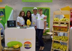 Olga Boarera, Gisella Litardo, Kovalako Viacheslay y Olva Evseenkova, de Ecuagreenprodex, compañía ecuatoriana con marcas como Primadona posicionada en el mercado de la banana.