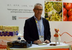 Andrés Jochamoluitz, de Proagro, productora y exportadora peruana de uvas de mesa, espárragos y arándanos.