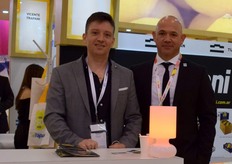 Fabrizio Trapani y Patricio Elgarista, de F.G.F Trapani, exportadora de cítricos de Argentina.