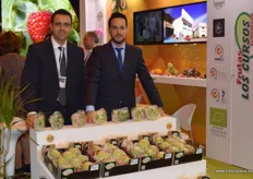 Frutas los Cursos representado por Fernando Moreno y Antonio Rodriguez. Empresa española dedicada a los productos tropicales.
