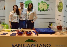 Exportadora de verduras San Cayetano representada por Eugenia Castilla, David Jimenez y Sonia Martinez.