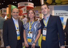 Daniel Andy, Astrid Acadia y Mariano Viscardis de MSC Chile.