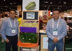 Jorge Ventura y Mario Ventura de AgroJV. Productores y exportadores de chayote y hoja de plátano.