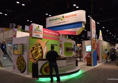 Pabello promocional de Avocados de México.