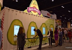 Avo-Matic en el pabellon Mexicano.