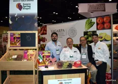 Juan Molina, Marco Molina, Adolfo Garcia y Javier Molina de la productora de uvas mexicana Sonora Spring.