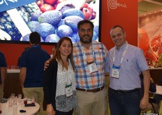 Sandra Brescia de Agricola Jose Juan, Diego Morandi de MD Perú y Sergio Michele del Terminal Portuario Paracas.