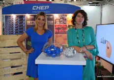 Tamara Sepulveda y Denisse Halpern de la empresa Chep, proveedores de pallets a nivel mundial.