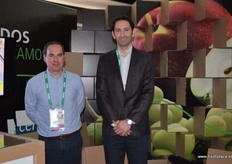 Cristóbal Velasco y Marco Carrion de Cmpc. Empresa dedicada a realizar empaques a medida.