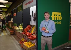 Tom Llombaerts, Driector de Cadena de Semillas Fitó, en promoción del tomate Monterosa, el producto por el que han recibido más interés en la feria.