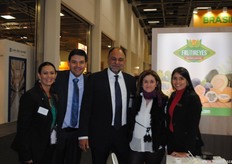 El physalis de Frutireyes de Colombia es transportado por Kühne Nagel, Hapag Lloyd y Hamburgo Süd.