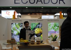 Juan López from Frutas Nanky, Ecuador.