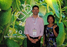 Daniel Wasserteil con su equipo, de QIWO, frutas y hortalizas frescas premium de México. Esta empresa se fundó en abril y ha comenzado con la exportación de aguacates al mercado asiático.