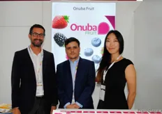Carlos Esteve, Borja Sánchez y Nadia Shimit, de Onuba Fruit, España.