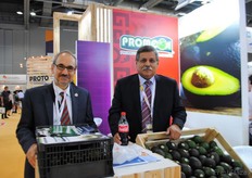 También Promega estuvo allí para promocionar los aguacates mexicanos. Celso Castillo Macías y Edgardo Alvarado Medina.