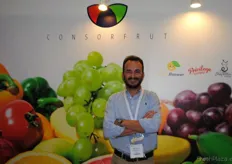 David Reynau, de Consorfrut, España. Sin embargo, dado que Argenti Lemon, de Argentina, forma parte del grupo, el estand era compartido.