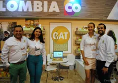 Global Agricultural Trading en el puesto colombiano. Esta empresa acaba de comenzar a importar pitahaya amarilla en los Estados Unidos desde Colombia y Ecuador.